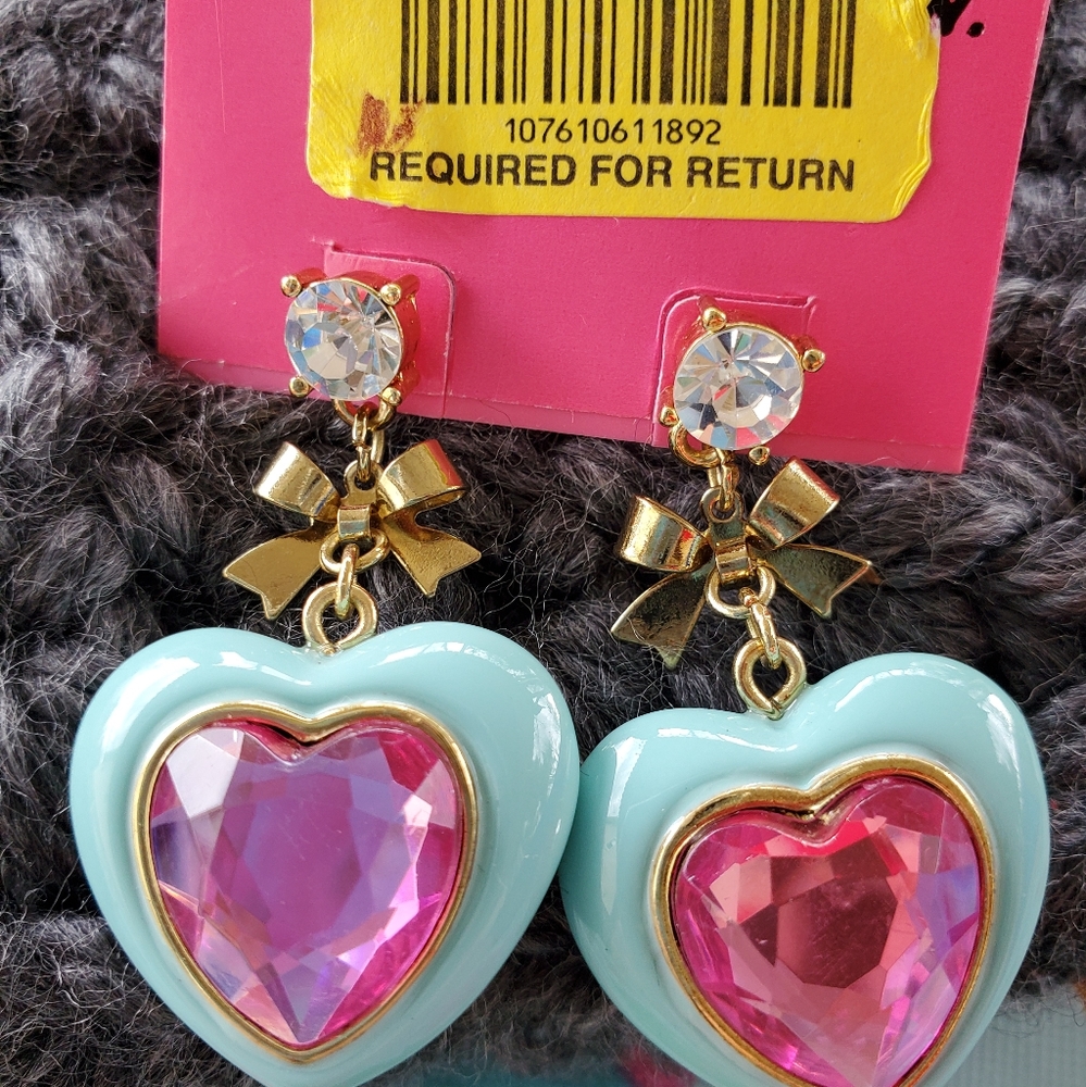 Heart earrings